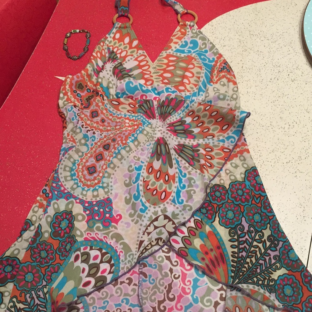 Multi-colored halter top! - Picture 4 of 8